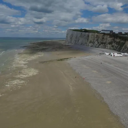 à 50m Rêves Ensoleillés Les Bains De * Mers-les-Bains