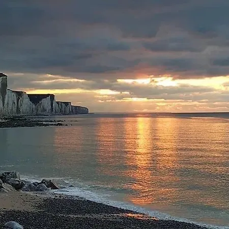 à 50m Rêves Ensoleillés Les Bains De