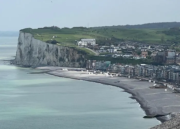 Appartement à 50m Rêves Ensoleillés Les Bains De *