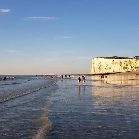 à 50m Rêves Ensoleillés Les Bains De Mers-les-Bains